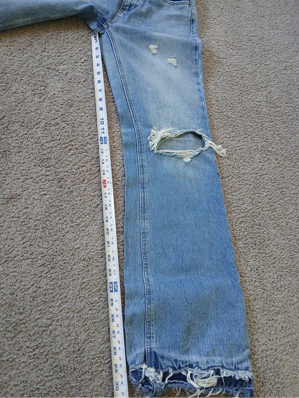 Women's Light Blue Distressed Straight-Leg Jeans - Casual High Rise - Picture 4 of 7